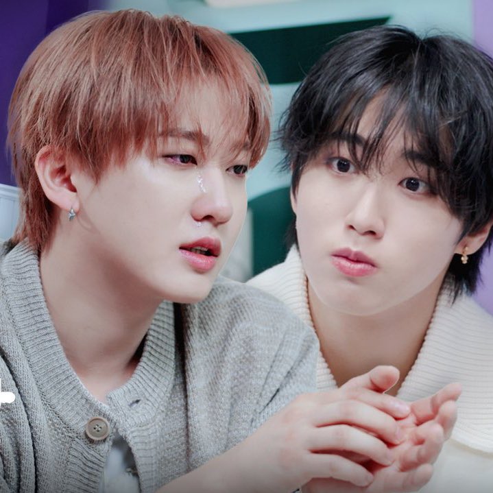 Jisungskz2018's tweet image. Ep.1🥺💔                                      Ep.28🥺💔