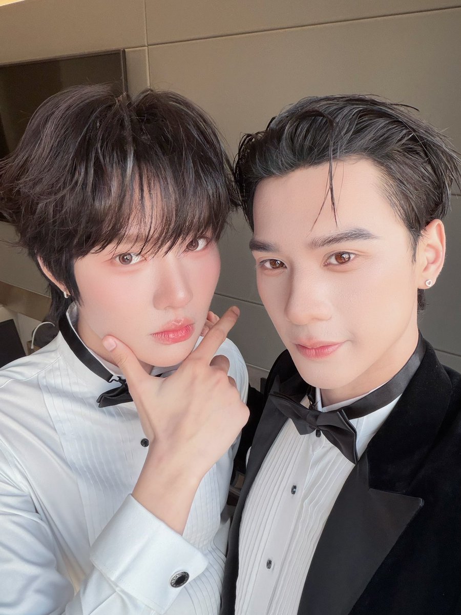 My makeup มาแล้วจ้าาา เสิฟฟฟฟๆๆๆๆ

KENGNAMPING Y UNIV25
#YUniverseAwards2025xDMD
#KNPatYUniverseAwards2025