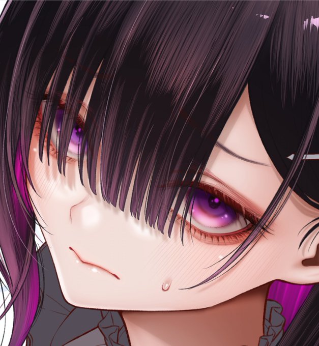 すっぴんでも化粧しても女子は可愛い 