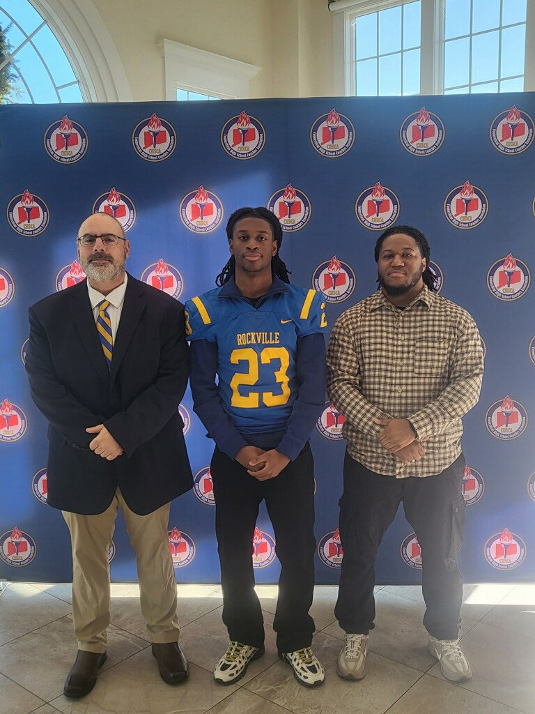 William Davis tweet media