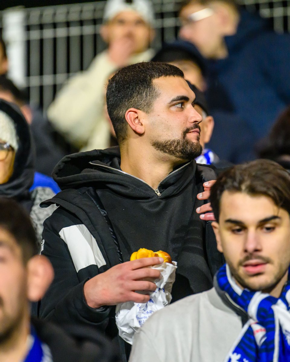 𝐔𝐦 𝐚𝐩𝐨𝐢𝐨 𝐜𝐨𝐦 𝐬𝐚𝐛𝐨𝐫 𝐚 𝐭𝐫𝐚𝐝𝐢𝐜̧𝐚̃𝐨. 🤤
Bancadas cheias, alma cheia. 🫶

#UDOCDF #UmClubeUmaRegião