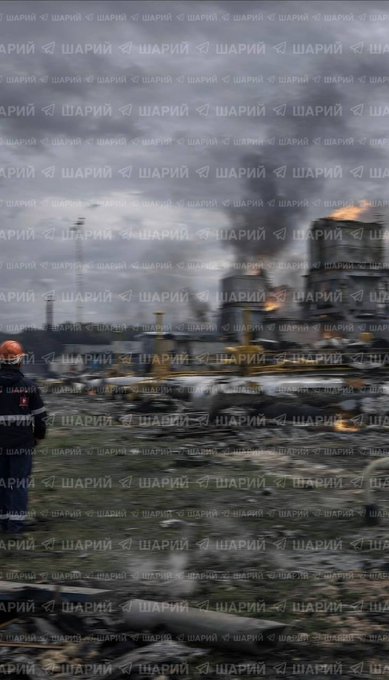 FarSight3's tweet photo. @Alex_Oloyede2 We have (alleged) pictures that can be assigned to the Gas storage facility near #Stryj.
Interestingly, none from the confirmed (geolocated) #Oreshnik target at #Lviv.
➡️https://t.co/fiiC0ygE4V https://t.co/APoG9Dcuy3
