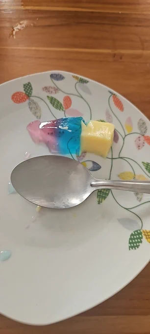 Ace colors jello (I tried to transform this yellow into white but culinary skill issue) congrats on your transition