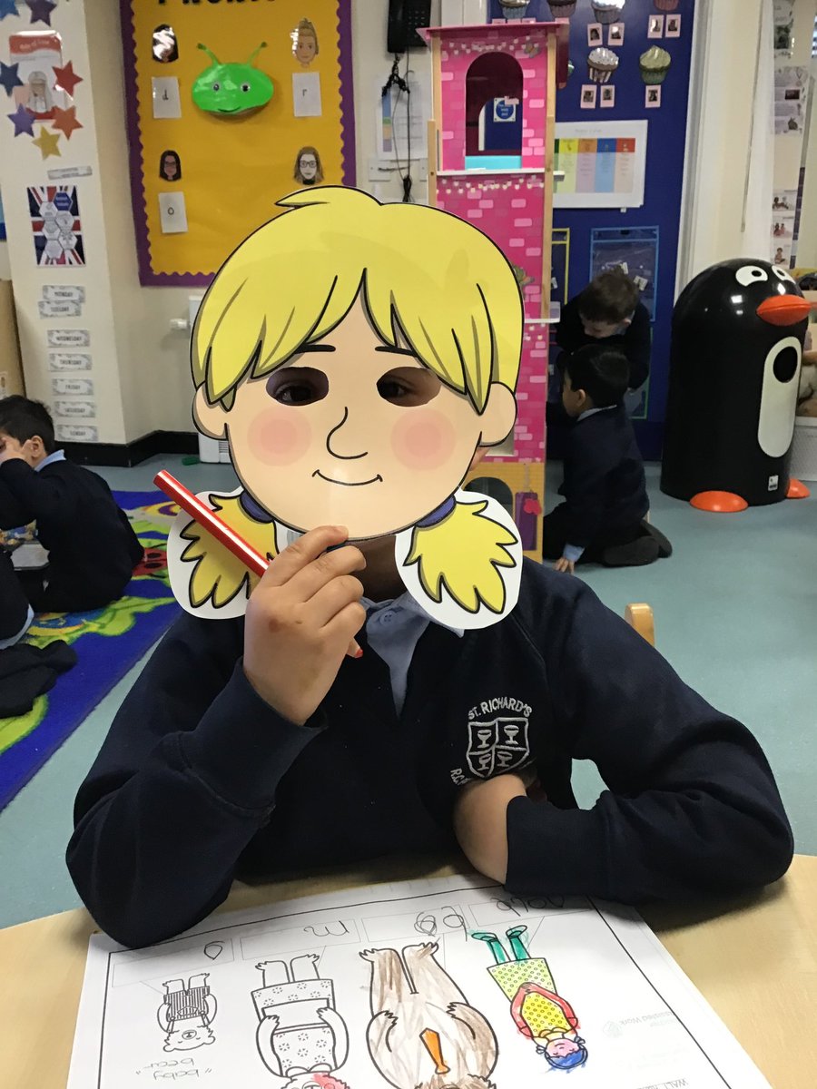 St_Richards_RC's tweet photo. Last week in Reception 2 we were reading Goldilocks and the Three Bears.
We retold the story using some exact repetition. We had lots of fun using props, masks and changing our voices to get into character.
#EYFS #Literacy #TraditionalTales #Storytelling #RetellingStories https://t.co/FI1UybRK9U