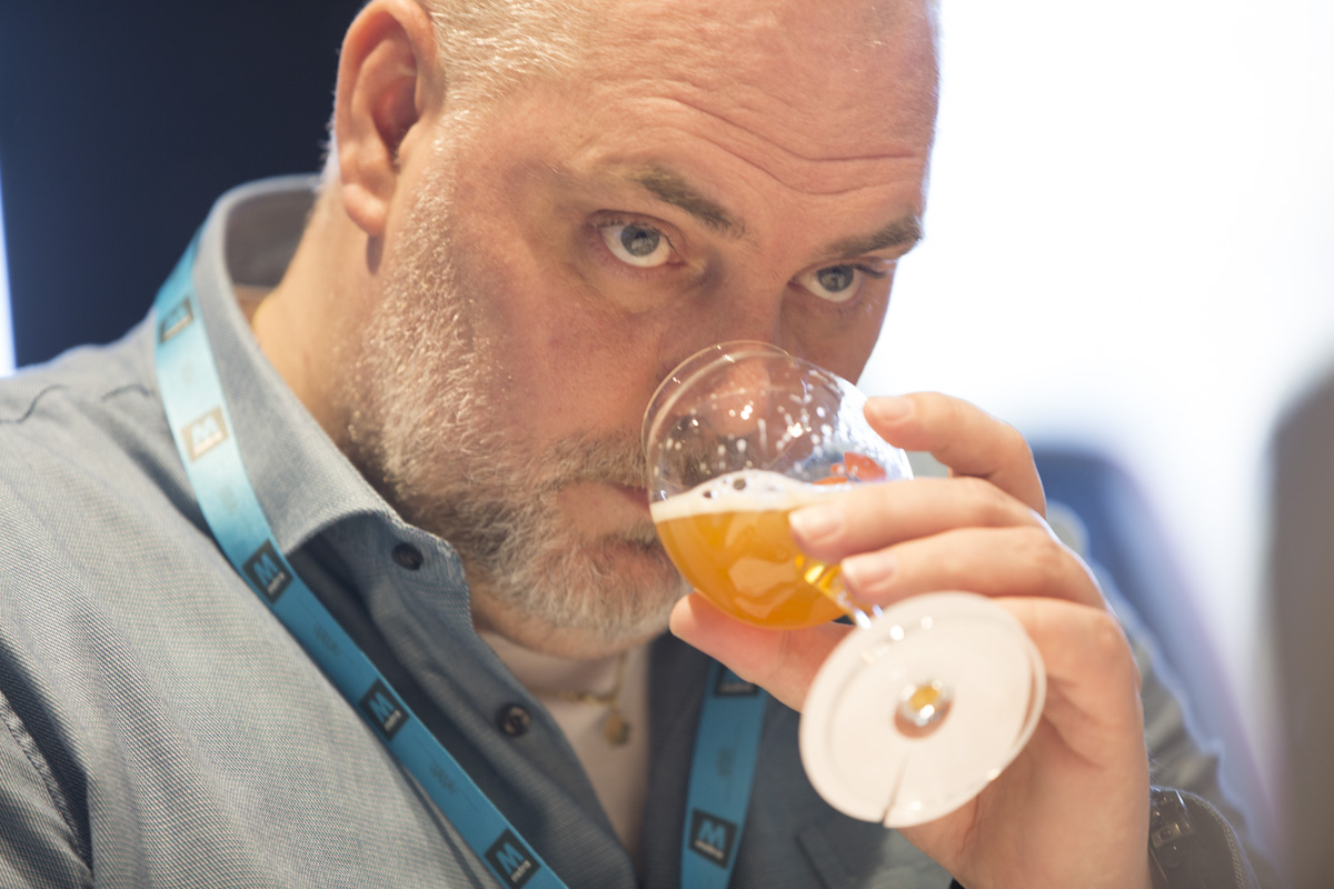 Dutch Beer Challenge tweet media