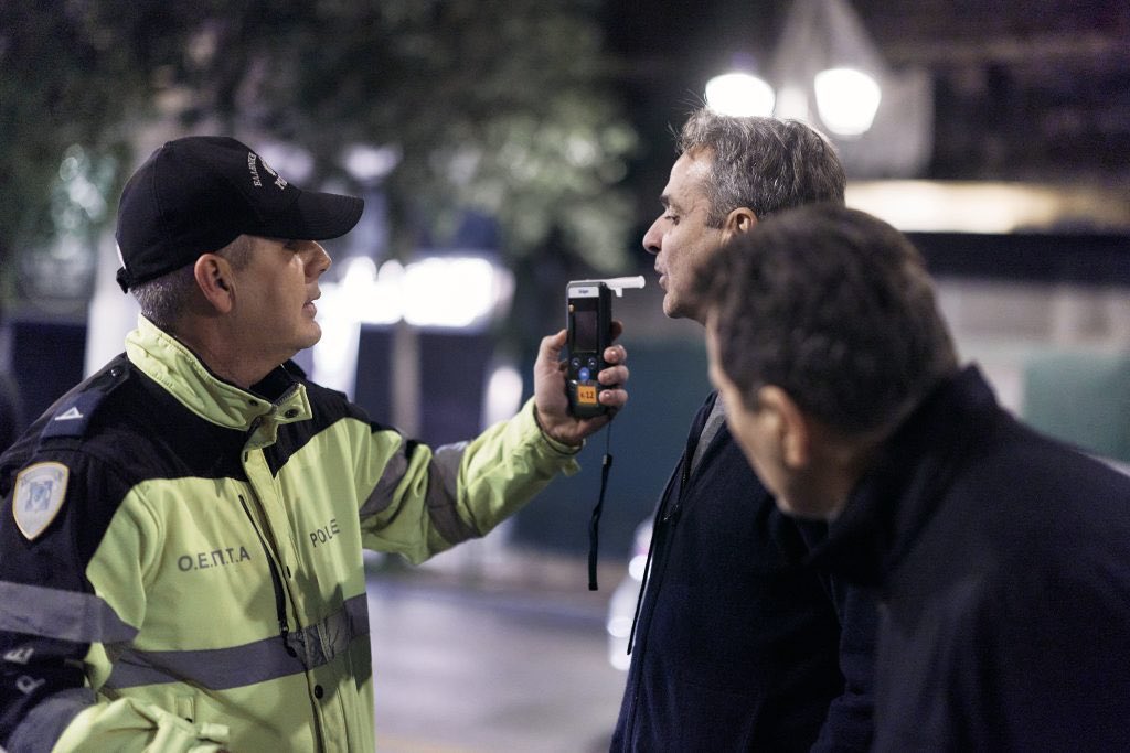 diamakaris's tweet image. Δεκα χρόνια πρόεδρος του Κώματός μας.
Ο μόνος πρωθυμουργός που έχει κλάνει αλκοτέστ ενώ ήταν πεζός.
Πάντα μαζί του!