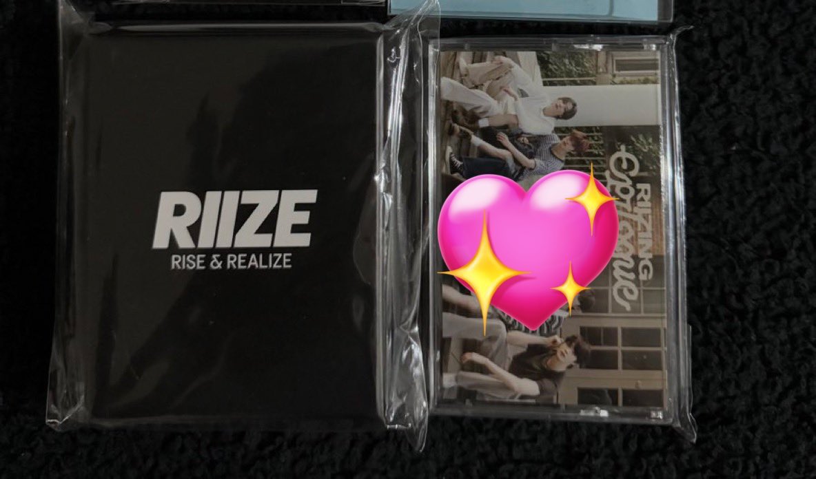 ayizhing's tweet photo. สินค้าพร้อมส่ง

🌱 สร้อยซองชาน riize&amp;realize : 1300

ของใหม่ไม่เคยแกะ 

🚛 ส่งฟรี ems 
📮 14/01

ใครสนใจ dm ka 

#ตลาดนัดriize #ตลาดนัดน้องข้าว https://t.co/PgoOAIR9oI