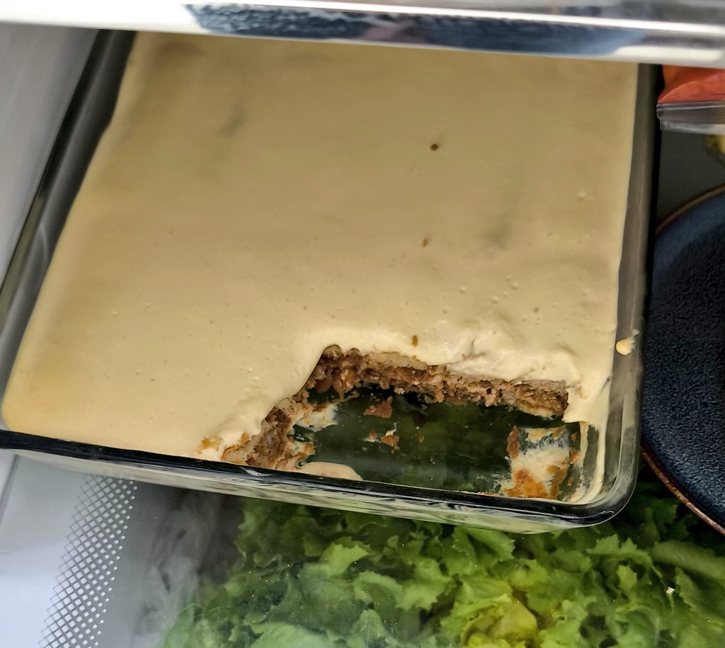 cesare72's tweet image. Ma il 13enne che stamattina ha fatto colazione con la torta che mi avevano preparato a sorpresa?