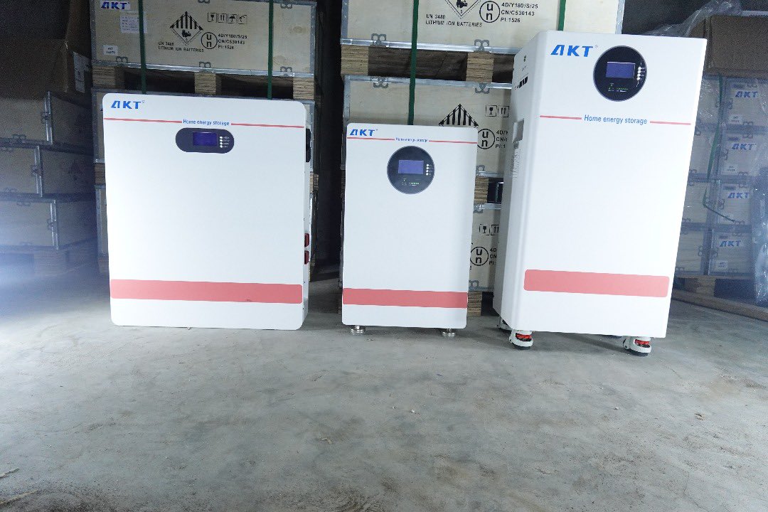 No more blackouts ⚡
Hybrid inverters (4kW | 6kW | 12kW) + lithium batteries (5.12–60kWh) now available from AKT Solar Power Systems.
DM to order.
#CleanEnergy #SolarSolutions