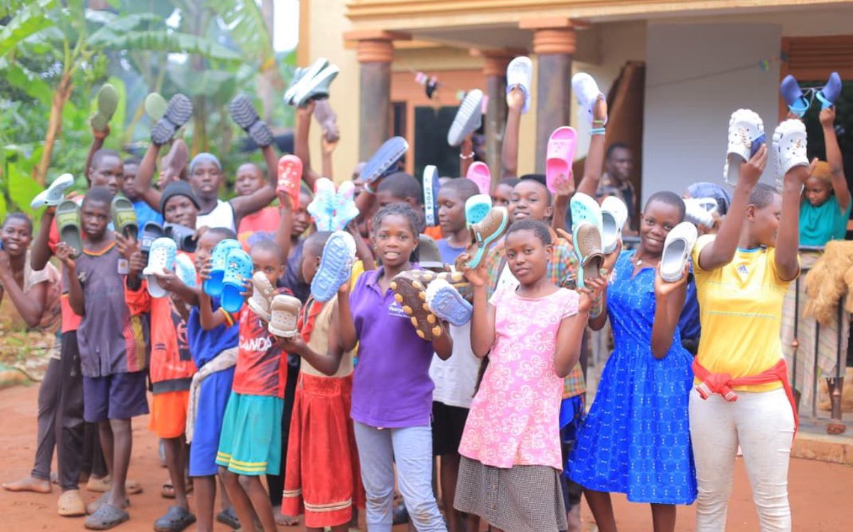 TSBD_foundation's tweet photo. For the past year, you've been making a difference in the lives of young children in villages,providing basic needs and empowering them through education.Thank you to everyone who's been part of this journey Let's keep working together to make big dreams come true.🫶 #TSBD🫶 https://t.co/7XuUi6CPTB