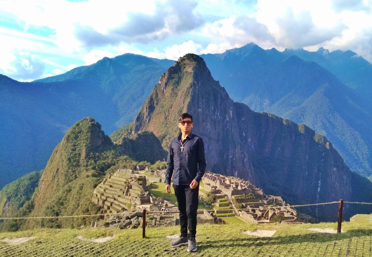 ludovicoxy's tweet photo. «Machu Picchu como Santuario Histórico.»
#MachuPicchu #SantuarioHist��rico #OrgulloPeruano #PatrimonioCultural #HerenciaAncestral #Perú
▬▬▬▬▬🔶🔰💎🔰🔶▬▬▬▬▬
▓▒▒░░ ⭐ LUDOVICO ⭐ ░░▒▒▓
▬▬▬▬▬🔶🔰💎🔰🔶▬▬▬▬▬
@ludovicoxy
❤🧡💛💚💙💜🖤 https://t.co/5OGfGEHyUp