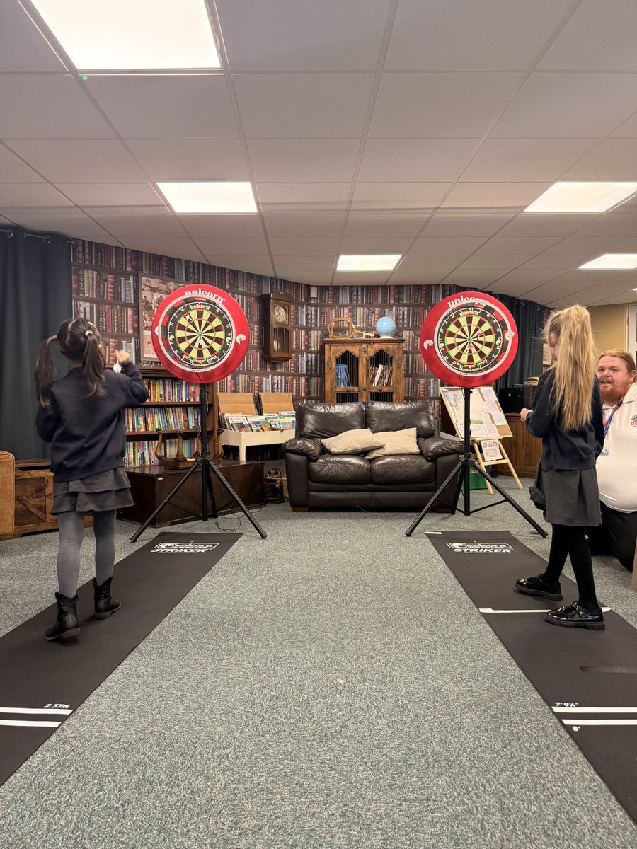 Miss Cohen tweet media