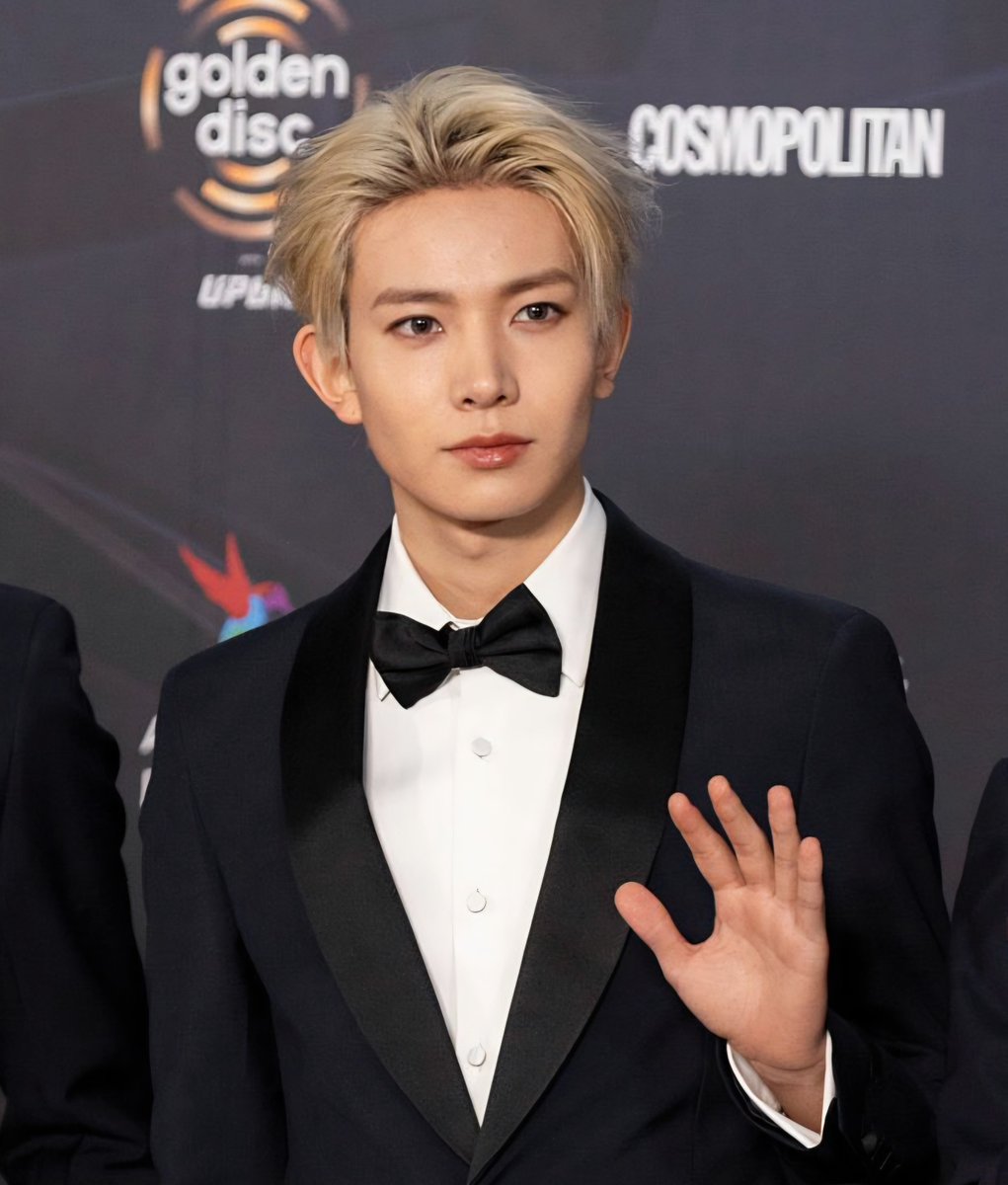 artisthamstar's tweet image. 골디 게티이미지 희승이
잘생김의 정도가 걍 배우아니냐고!!