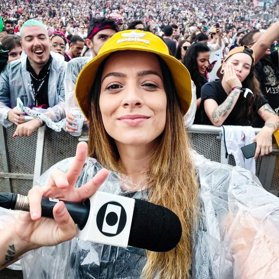 Carol Prado tweet media