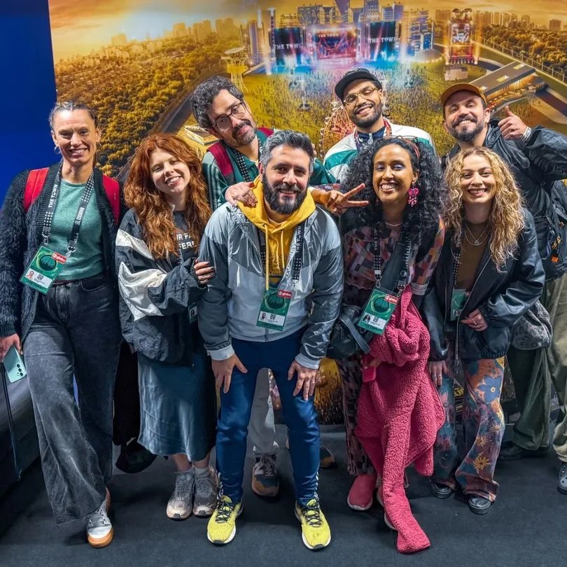 Carol Prado tweet media