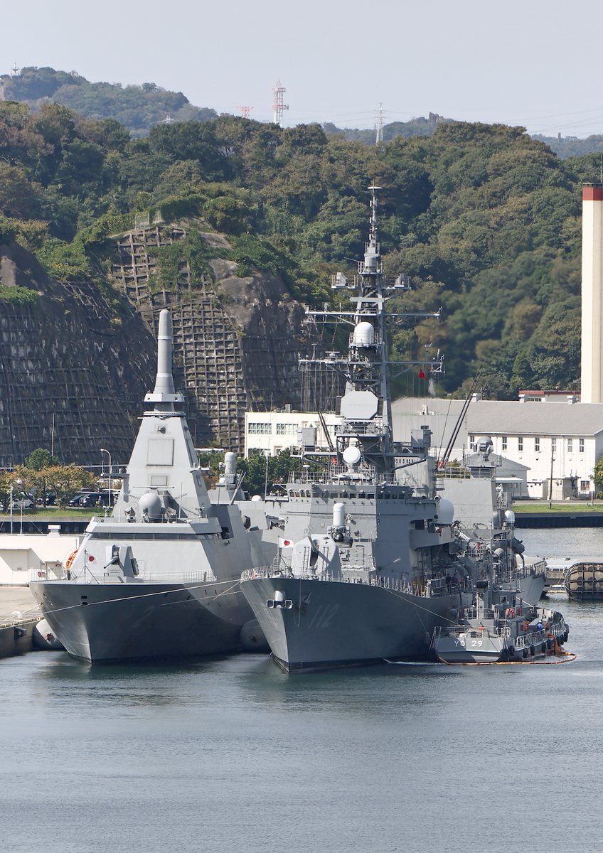 naowata2011's tweet photo. #112の日
#Makinami
#DD112
#たかなみ型護衛艦
#まきなみ
#護衛艦
#縦撮りの美学 https://t.co/8030oSn7Pb