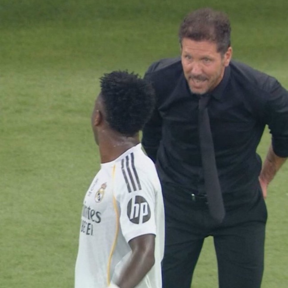 🚨 Diego Simeone: “I’d like to apologize to Mr. Florentino Pérez &amp; Mr. Vini Jr. for what happened the other day.

It was not right, and that’s why I’m apologizing.”