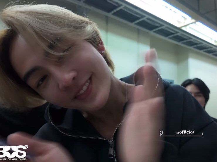 MalDieve99's tweet image. เอียงคอ ตาแป๋ว ยิ้มหวาน เพิ่มดาเมจมากน้องลูกฮ้าท 😭😭😭😭