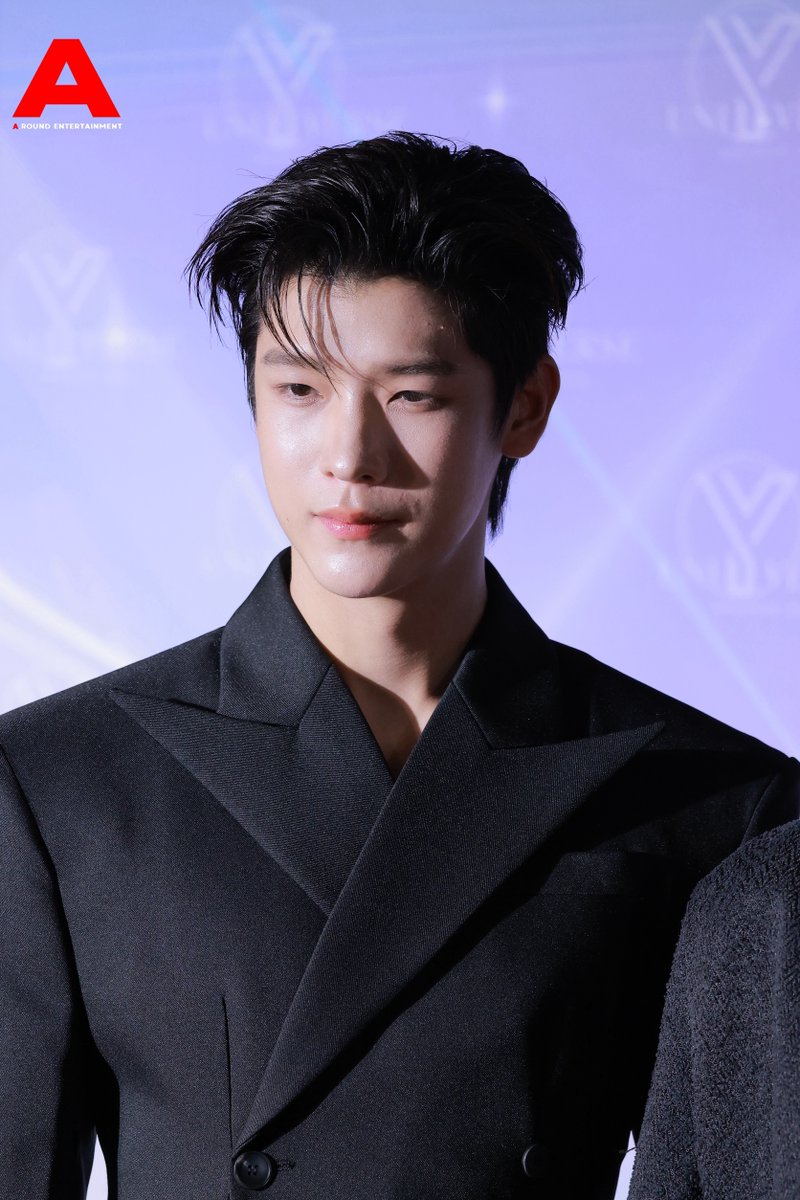 around_ent's tweet photo. “จิมมี่ กานต์” ร่วมเดินพรมแดงในงานประกาศรางวัล Y UNIVERSE AWARDS 2025 💫 “I am, what I am”

YU AWARDS 5th ANV
JIMMYOHM X Y UNIVERSE
#YUAwards2025
#YUniverseAwards2025xDMD
#jimmy_jimmoi #jimmyohm https://t.co/yUlBj0uLIX