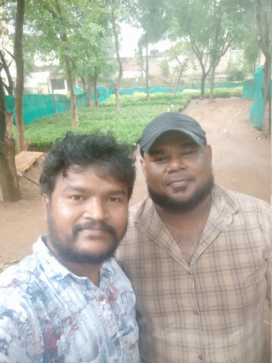 Osthi_Karthick's tweet photo. மரம் நடுதல் விரைவில் @AllIndiaSTRfc @SimbuPrakash_ @SilambarasanTR_ @Vignesh_Nantha 
#SilambarasanTR @TesingVasu https://t.co/BbdF5w4zm7