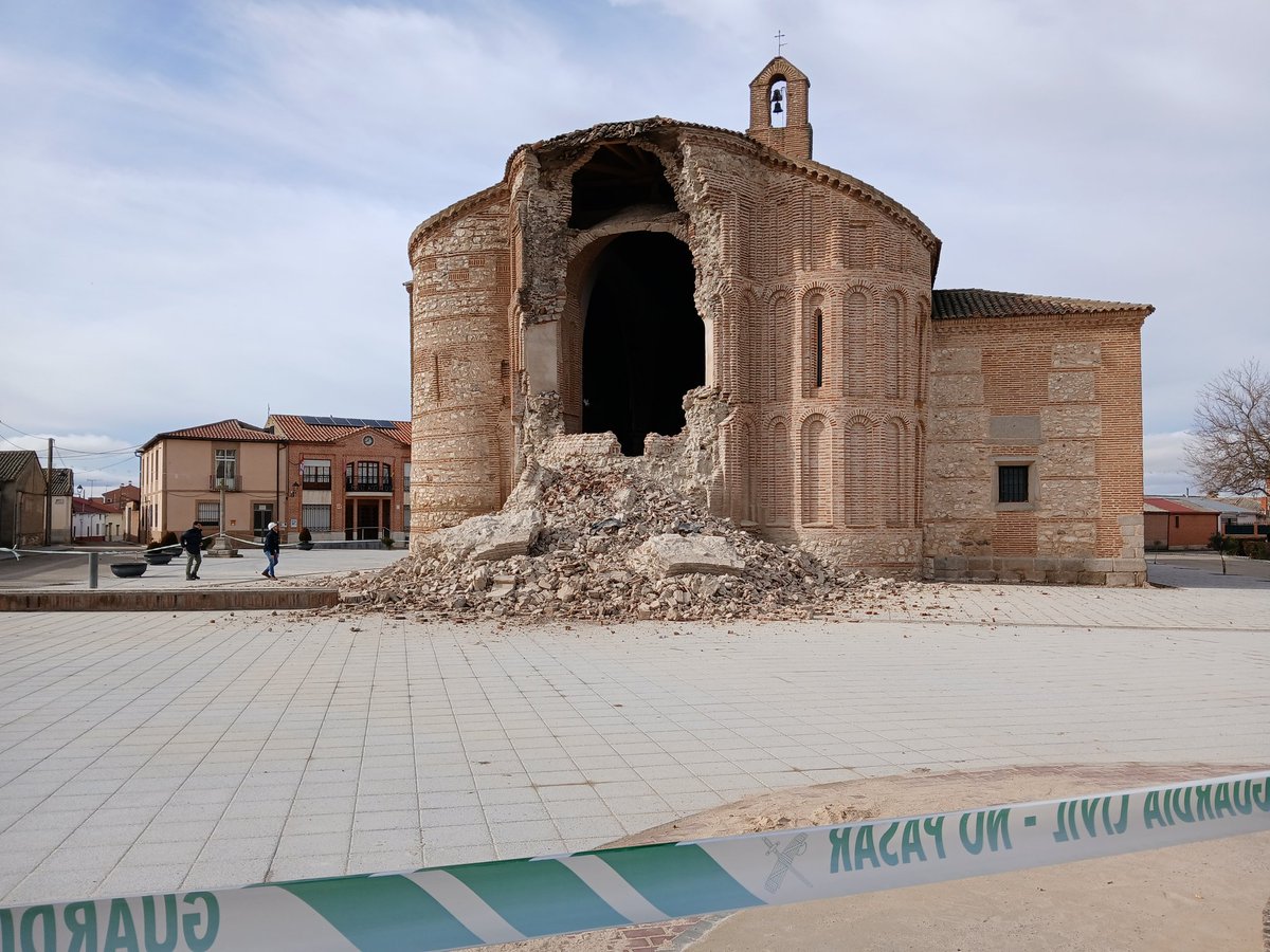 ⛪️ La Iglesia de Muriel ha sufrido hoy el derrumbamiento de su ábside por causas que, por el momento, se desconocen. No ha habido que lamentar daños personales

🚧 Nuestra Delegación de Patrimonio ha visitado con <a href="/jcyl/">Junta de Castilla y León</a> el templo, como paso previo a los trabajos de reconstrucción