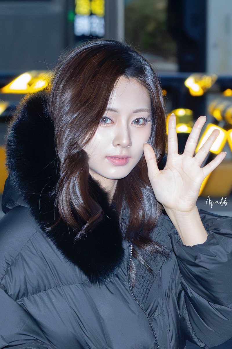 Aqiubb_ฅ^•ﻌ•^ฅ tweet media