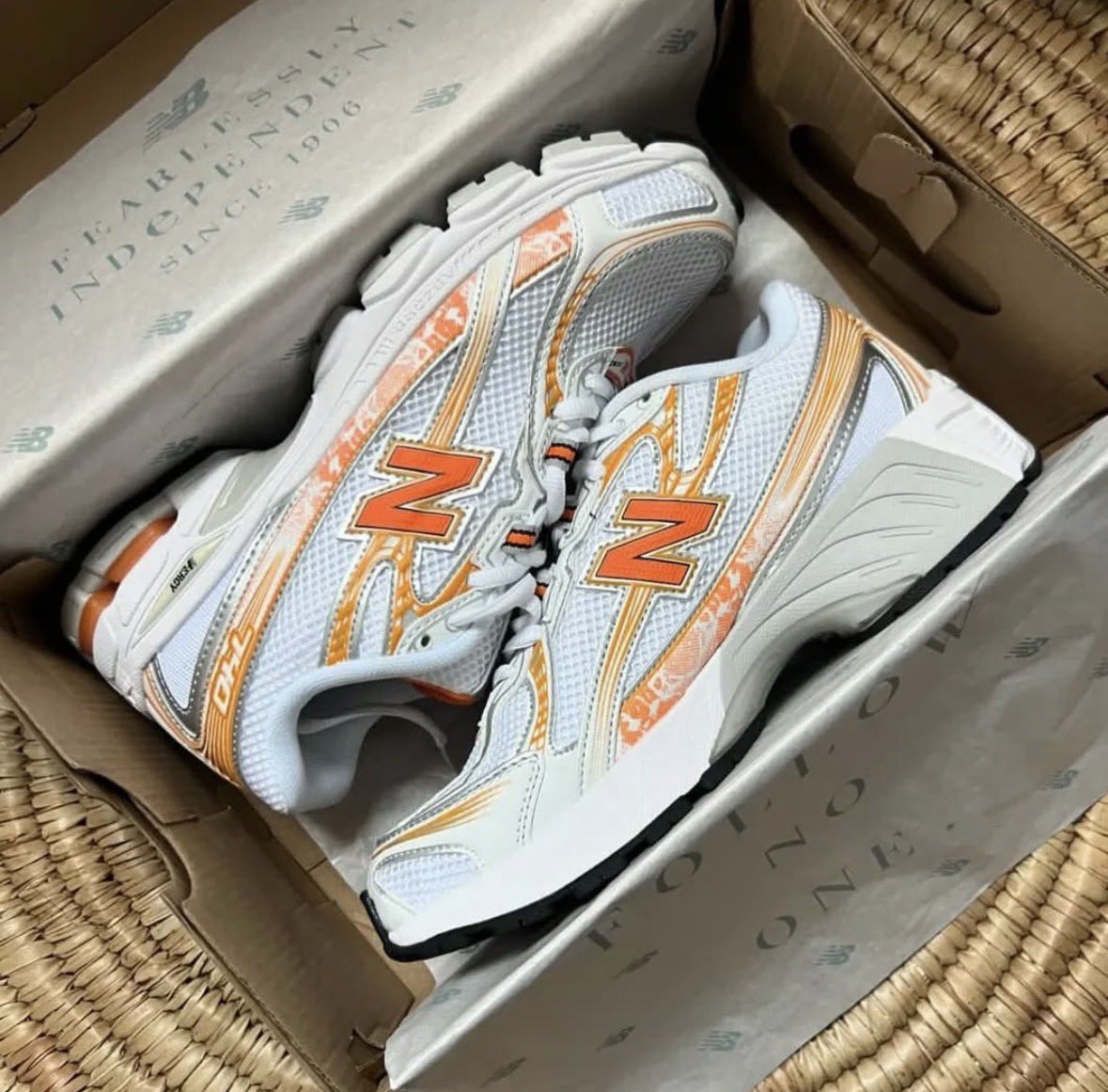 LinkDeal_'s tweet image. Sérieux c’est quoi cette pépite New Balance là ??? 

84€ au lieu de 120€ (ça va partir vite) 

Lien : newbalanceemea.pxf.io/WyWGmP