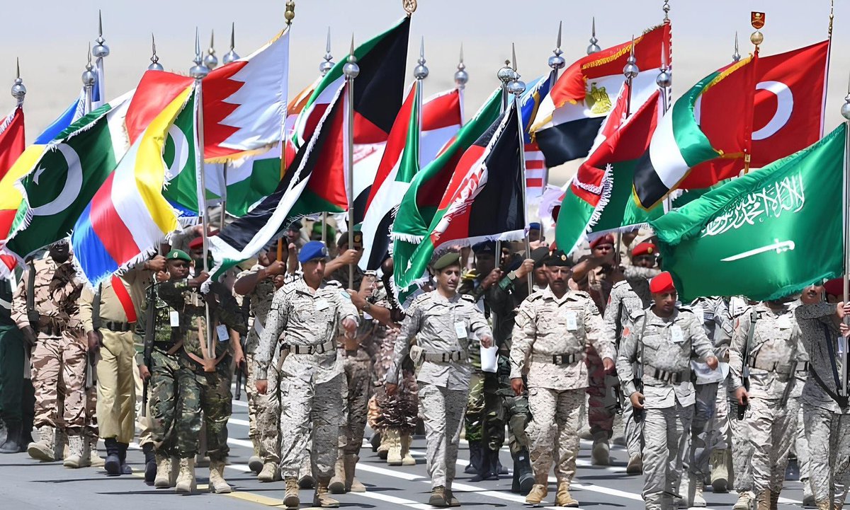 __devletci_'s tweet image. 📍İslam İttifakı geliyor! 

Türkiye'nin askeri ittifak oluşturmak için Suudi Arabistan ve Pakistan ile görüşüyor…

🔥