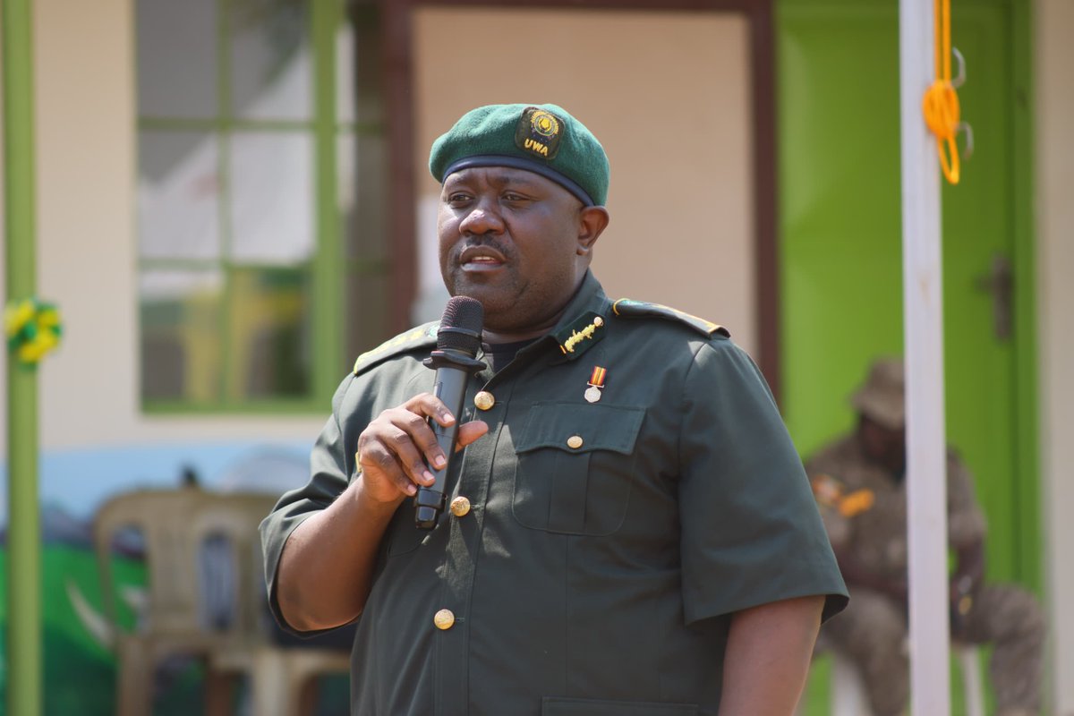 ugwildlife's tweet image. The ED–UWA, Dr. James Musinguzi, has commended the team led by Dr. Patrick Atimnedi for ensuring the successful return of rhinos to Ajai Wildlife Reserve. He called on local communities to invest in accommodation and small-scale businesses to benefit from tourism and development…