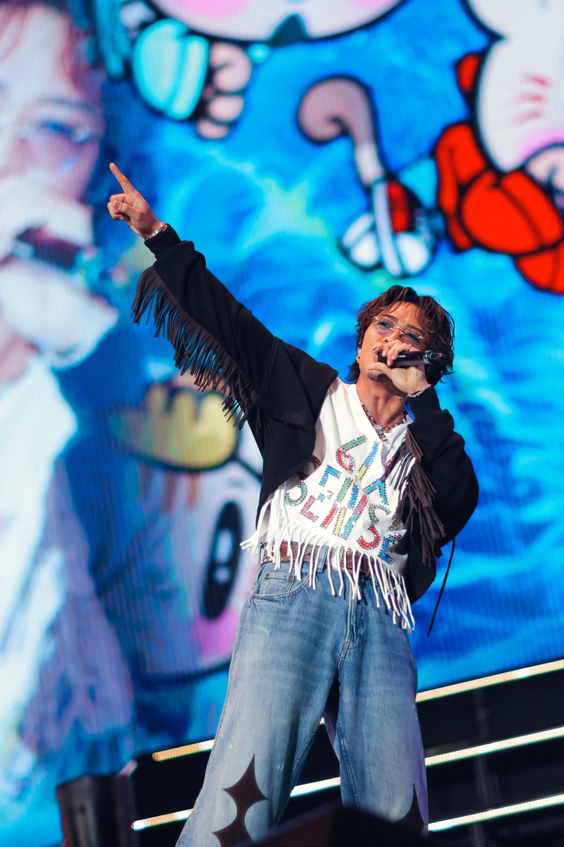 generationsfext's tweet image. GENERATIONS LIVE TOUR 2026
“ PARALLEL QUEST ”

それぞれの冒険が、ひとつの未来へ____

🎫GENERATIONS OFFICIAL FAN CLUB 抽選予約
申込み期間：2026.01.12(Mon)15:00-01.18(Sun)23:00
gene.exfamily.jp/s/ldh04/ticket…

【開催日程】
10.31(Sat) @長野・長野ビッグハット
11.03(Tue)…