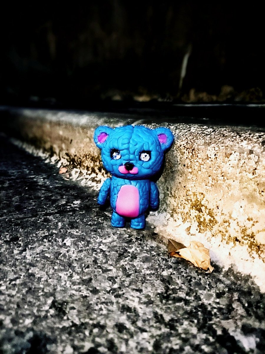 いやー、あれだよなぁ。 頑張って生きたところでなぁ……。 #暗黒