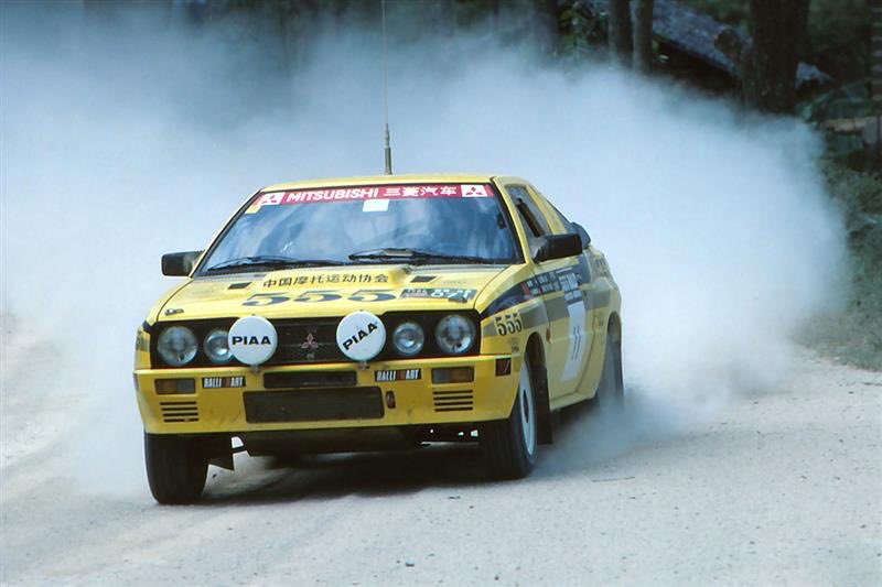g6oifFQ3z6sfpdB's tweet photo. 86年(左)と87年(右)
#スタリオン4WD #starion
#香港北京ラリー https://t.co/ATf7GzozN3