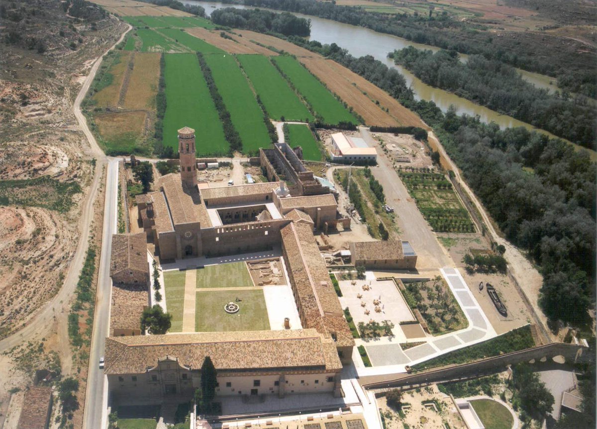 Real Monasterio de Rueda tweet media
