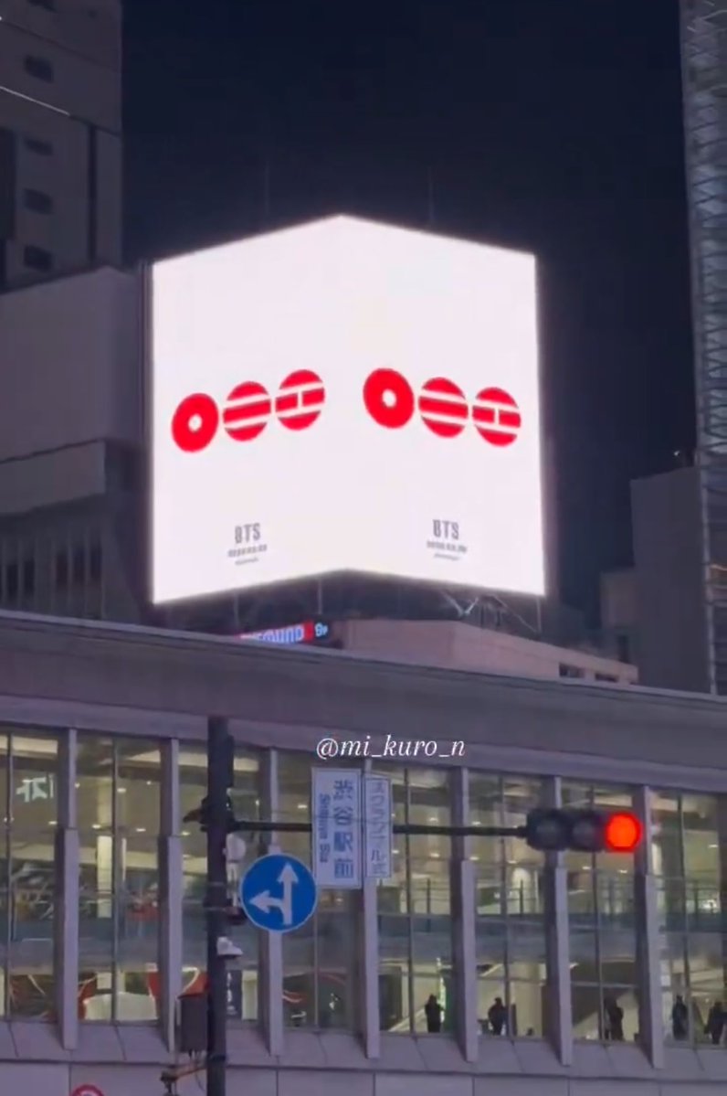 btschartsdailyc's tweet image. [INFO] #BTS started their upcoming album promotion in UK, London and in Tokyo, Japan! 

- It's currently morning in the US, so we might be able to get videos of that in the next few hours.

BTS IS BACK