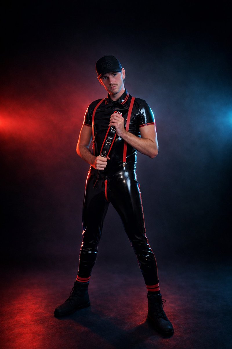 RT if I'm putting the collar on you 😈