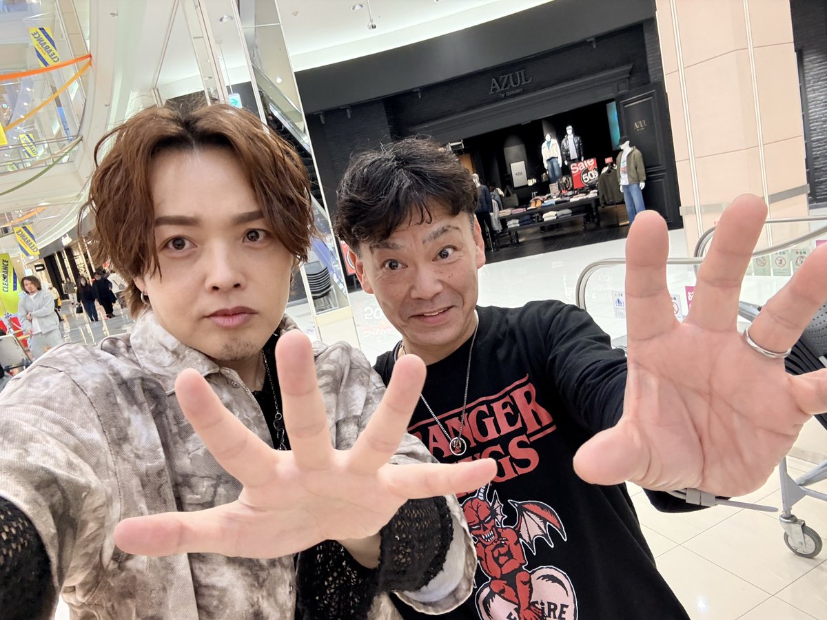 YONE44255058's tweet image. #佐藤広大 
#EverZOne  HIROKI
今日は旭川イオンモールでライブ。今年がスタートしました♪
今日も2ステージ楽しかった❣️今週土曜日はアリオ❣️