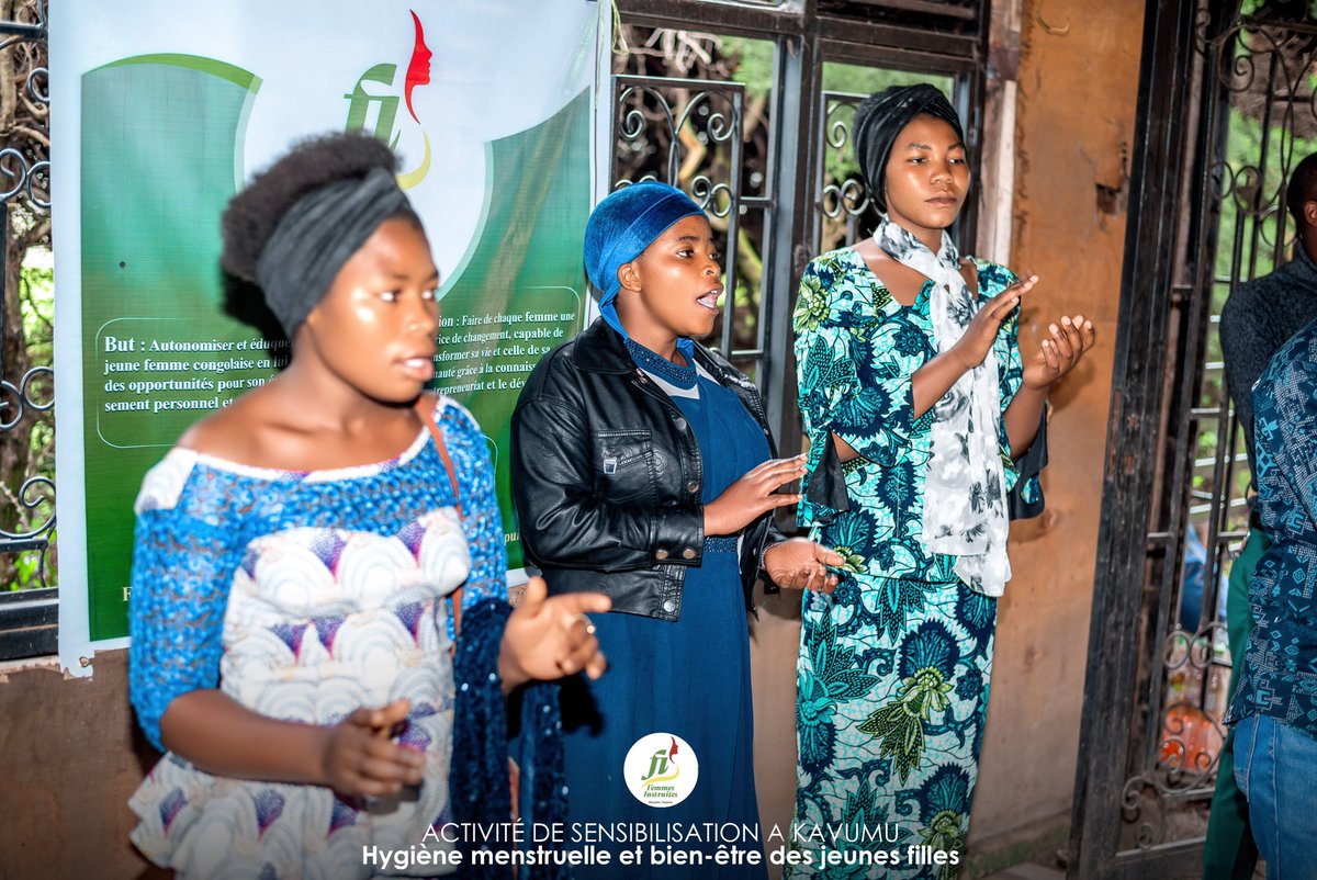 FInstruites's tweet photo. Bien que le public soit composé de personnes sourdes et muettes, nous avons surtout rencontré des jeunes filles comme les autres, ayant besoin d’être informées, encadrées et respectées.

@DeniseNyakeru @jeunesseEP_RDC @Presidence_RDC @financesrdc  @MinisterEDU_NC @PrimatureRDC https://t.co/ZRFx3DWIE0