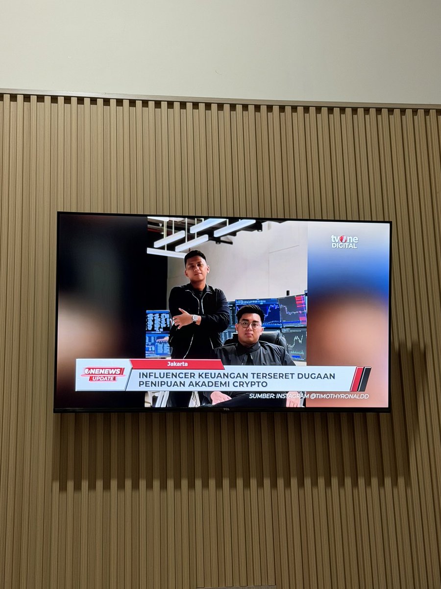 CV tweet media
