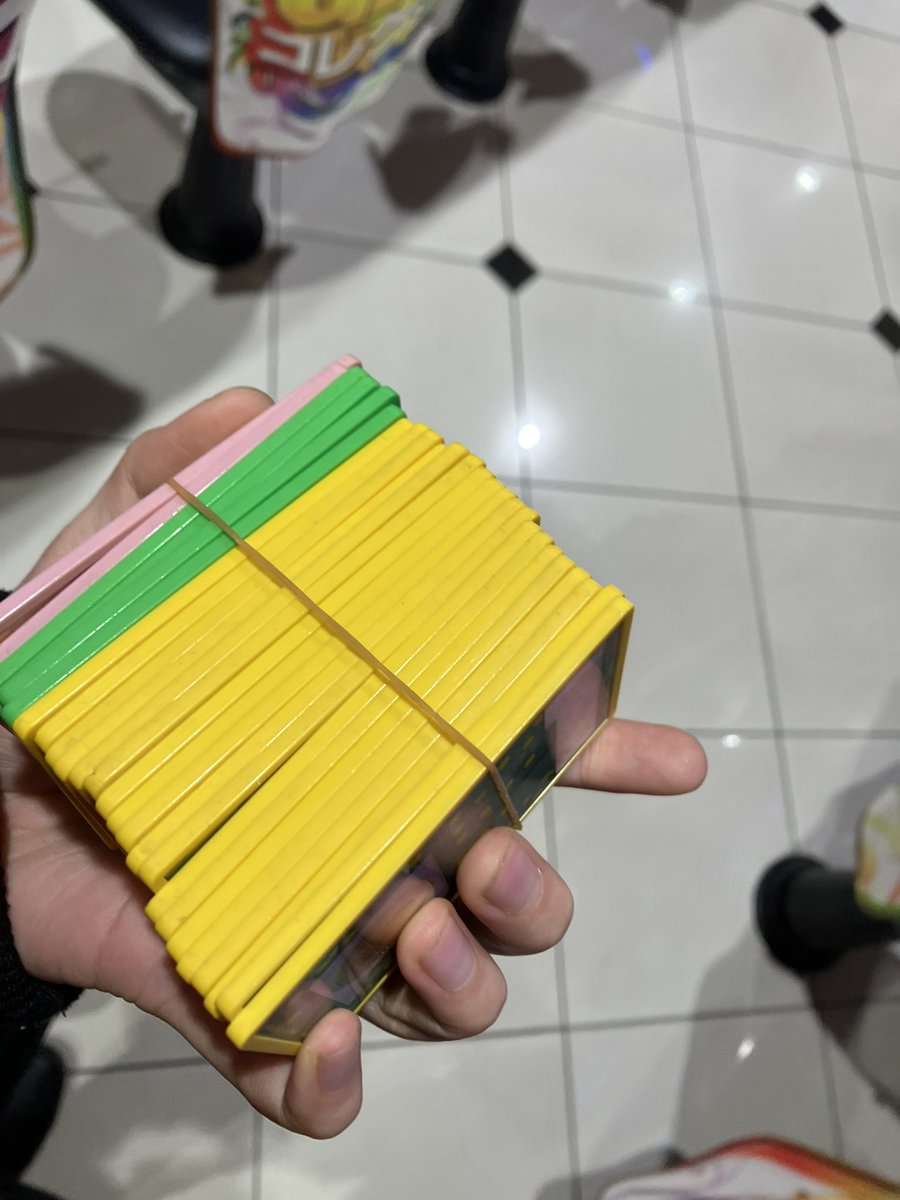 Perry74_'s tweet image. まゆりに勧めてもらった新鬼武者3初打ち。
初見台でのゴッドアーム再び🔰
私も最強最悪の鬼武者♪