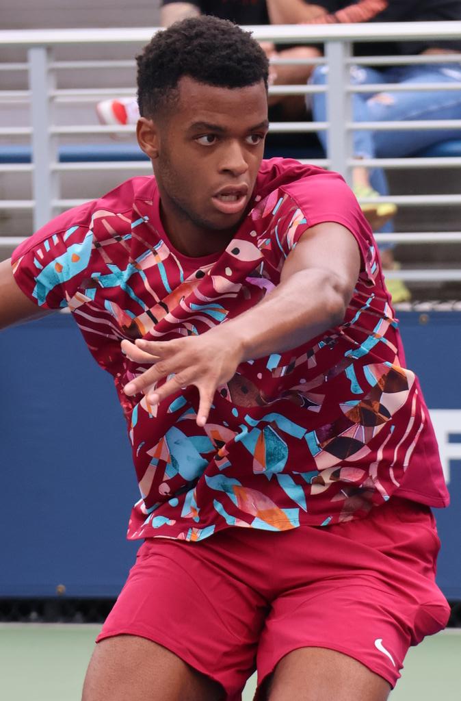 ParisRMC's tweet photo. Les #pronos #ATP et #WTA d'@ericsalliot :
▶️ #Mpetshi 🇫🇷 bat #Bautista 🇪🇸 (1.39)
▶️ #Muller 🇫🇷 bat #Giron 🇺🇲 (1.92)
▶️ #Marozsan 🇭🇺 bat #Monfils 🇫🇷 (1.56)
▶️ #Williams 🇺🇲 bat #Maria 🇩🇪 (2.30)
▶️ Total : 9.57
Podcast à 🎧 ici : https://t.co/hJ8TZL4A70 https://t.co/yblhWrvmo9