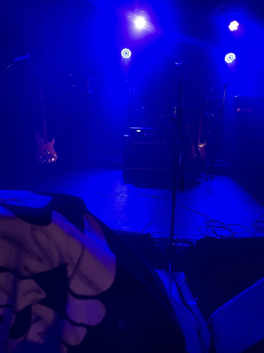 #らそんぶる　！！！

あけましておめでとうございます！⛩️
今年も らそんぶる を応援していきます！✨

久しぶりの最前最高だった！💫