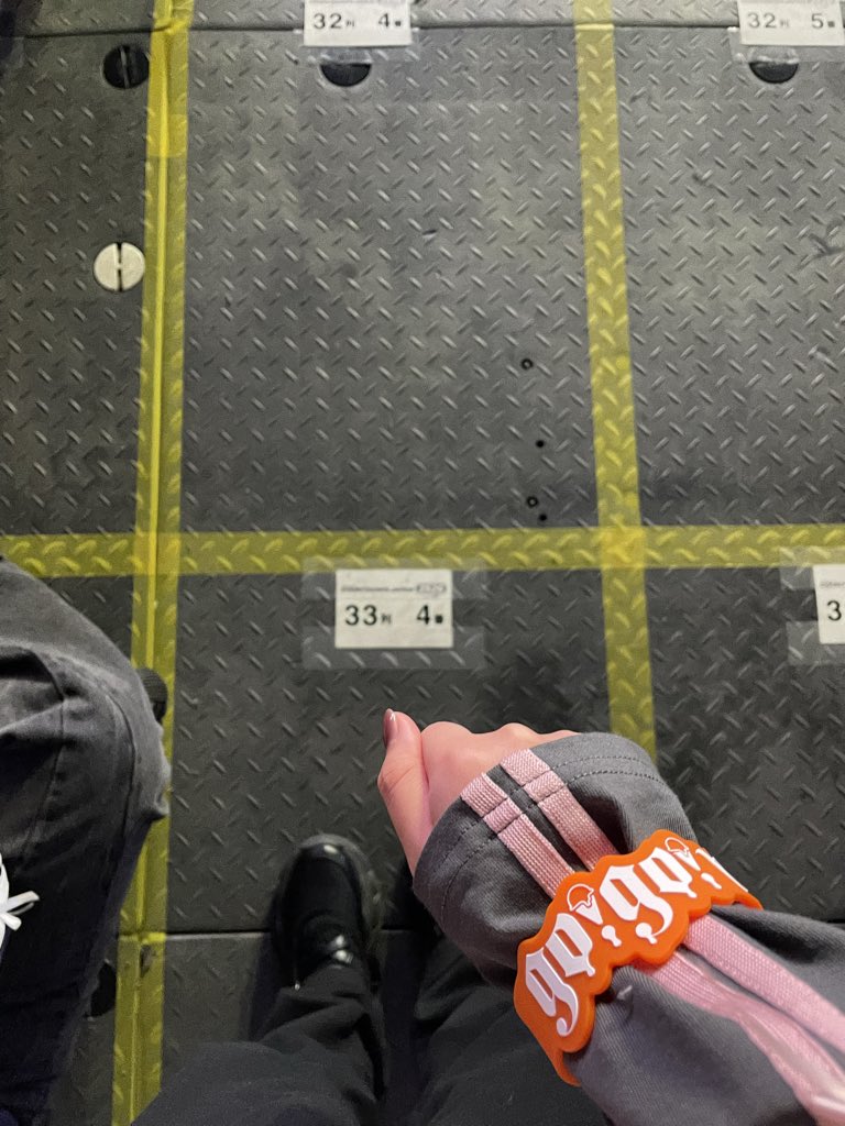 #CDJ2526  

SixTONESとgo!go!vanillas前方エリアだった！

年越しカウントダウンで、音楽と共に年を越しました✨