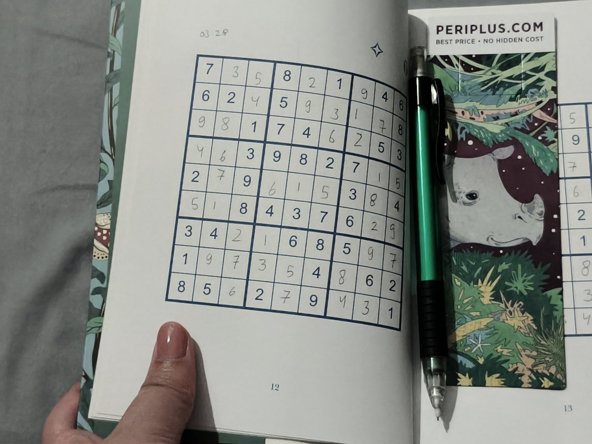sosanasi's tweet image. buy sudoku to reduce screen time 😍😍