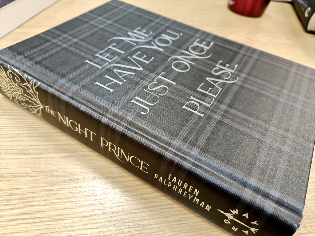 book_bint's tweet image. Hooray hooray hooray hooray
🐺👑🐺👑🐺👑
Thank you so much Rih @PenguinHuddleUK this is a dream come true. Can't wait to match it up with book one at home &amp;amp; find out what Blake is up to
#TheNightPrince out 10th February #TeamBlake #waterstones #books 
waterstones.com/book/the-night…