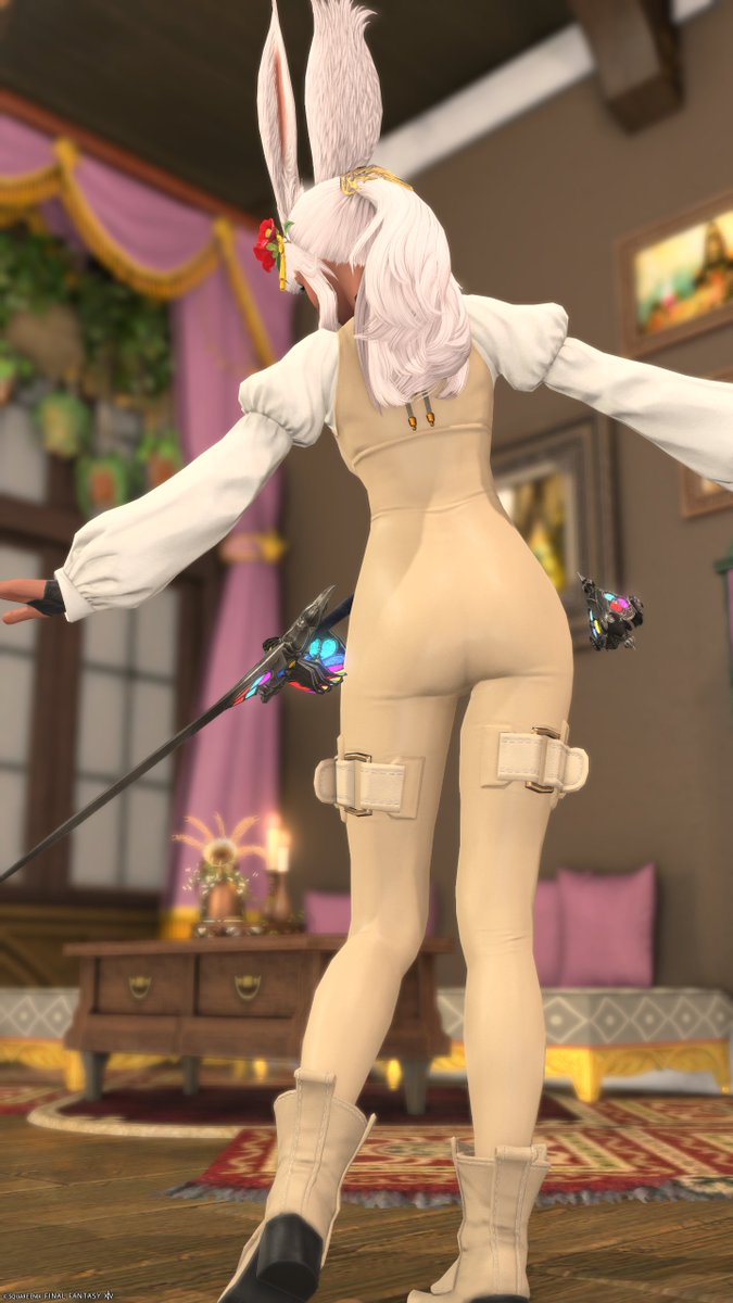 For：つうちゃん サブうさこちゃん買った、新しい服