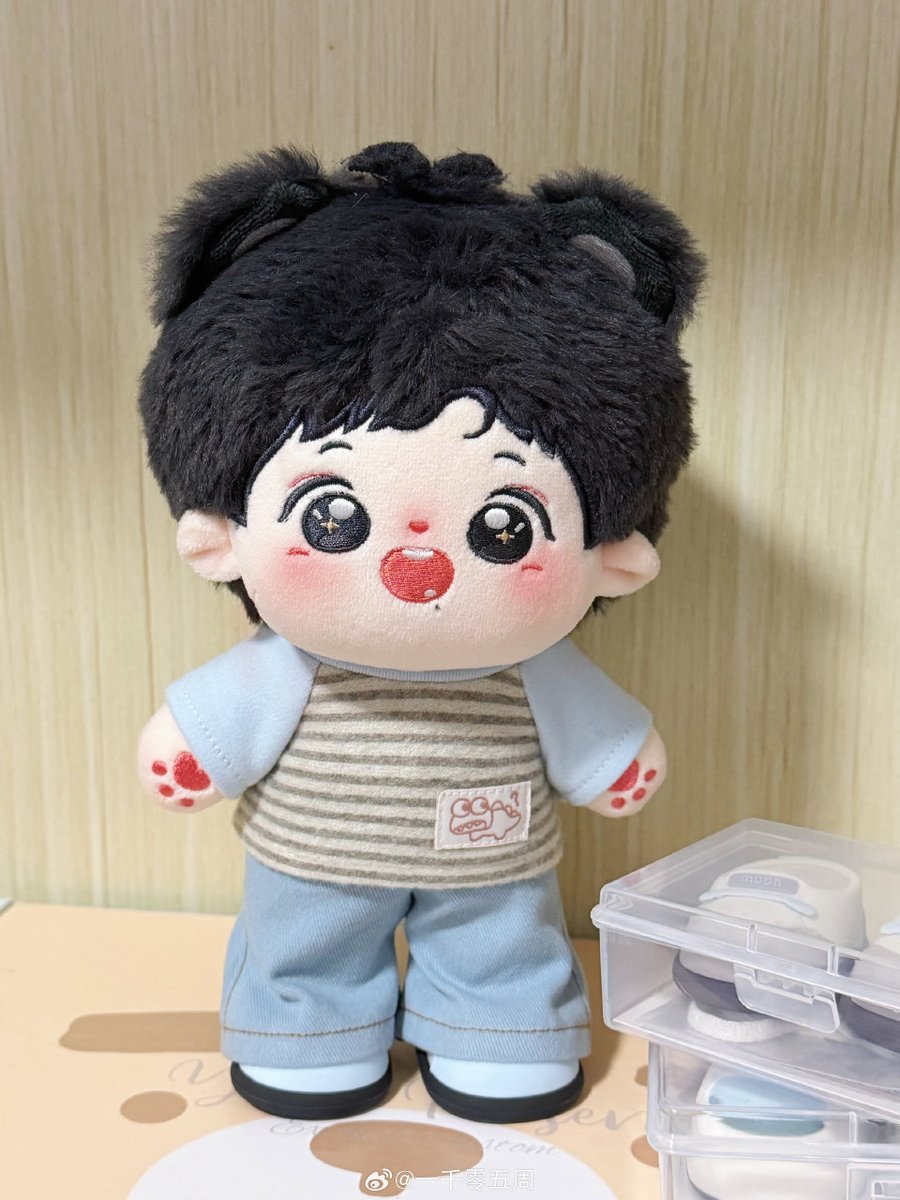 70's style! 🪩🕶️ Cool! ✨ #XiaoZhan cr. 一千零五周 #XiaoZhan肖战