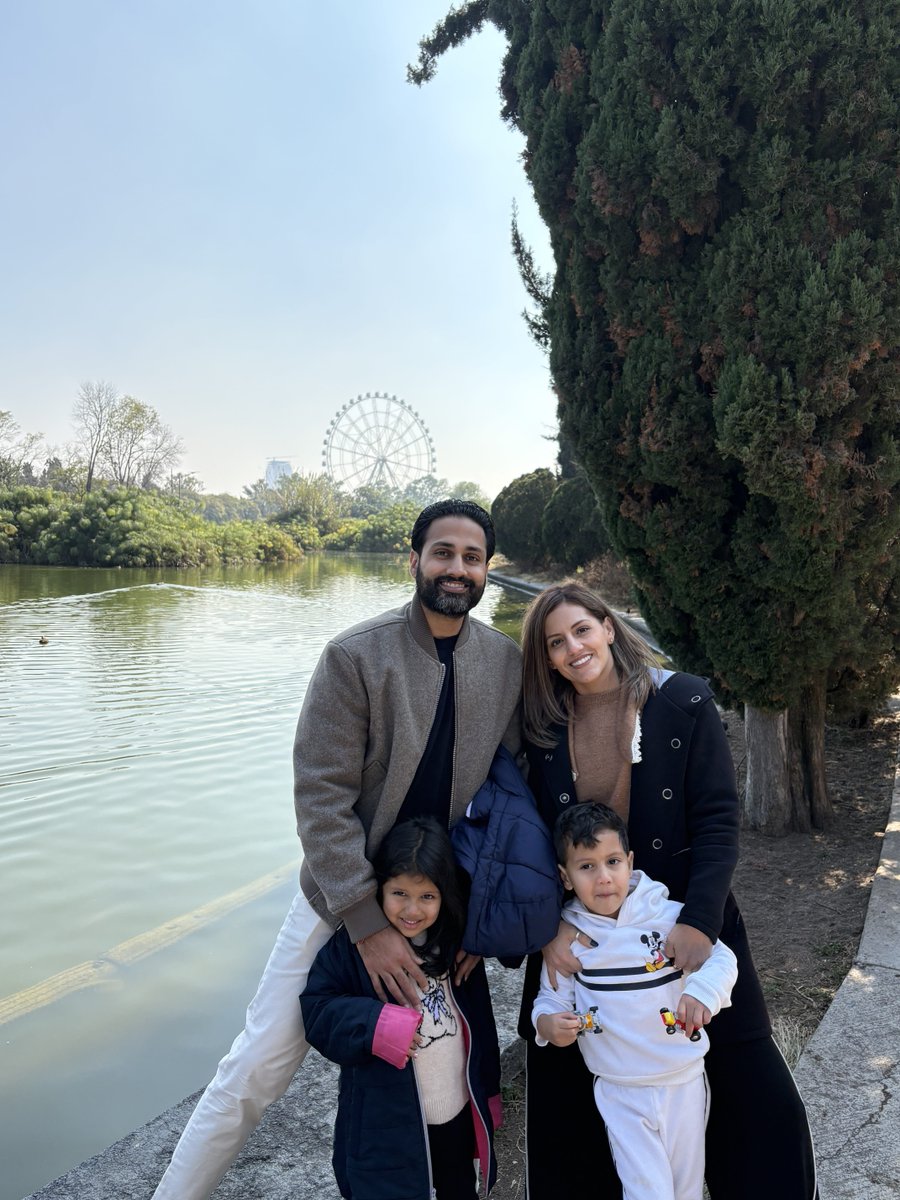 SunShakSunday's tweet image. If you told me at 18 that this would be my life at 38, I'd say you were lyin. 

If you told me what it took to get here, I'd have opted out.

I feel totally unfuckwithable. 

Not in an arrogant way, but in a "we have so much evidence it's hard not to be confident" way.

#Forged