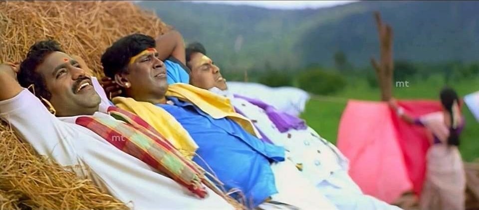 idumbaikarthi's tweet image. இந்நேரம் தளபதி சிபிஐ அதிகாரிகளுக்கு பாடமெடுத்து மிரட்டி விட்ருப்பாருல்லடா!