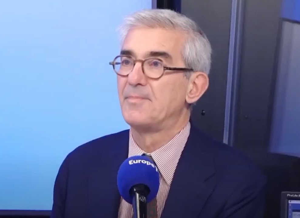 Brevesdepresse's tweet image. ⚡️🇫🇷FLASH - Interrogée sur l’absence d’un « service enquêtes » au #Figaro, la direction du quotidien, propriété de la famille #Dassault, l’une des plus riches de France, indique préférer mettre en avant « ce qui fonctionne » et « ne pas être dans le dénigrement permanent des…