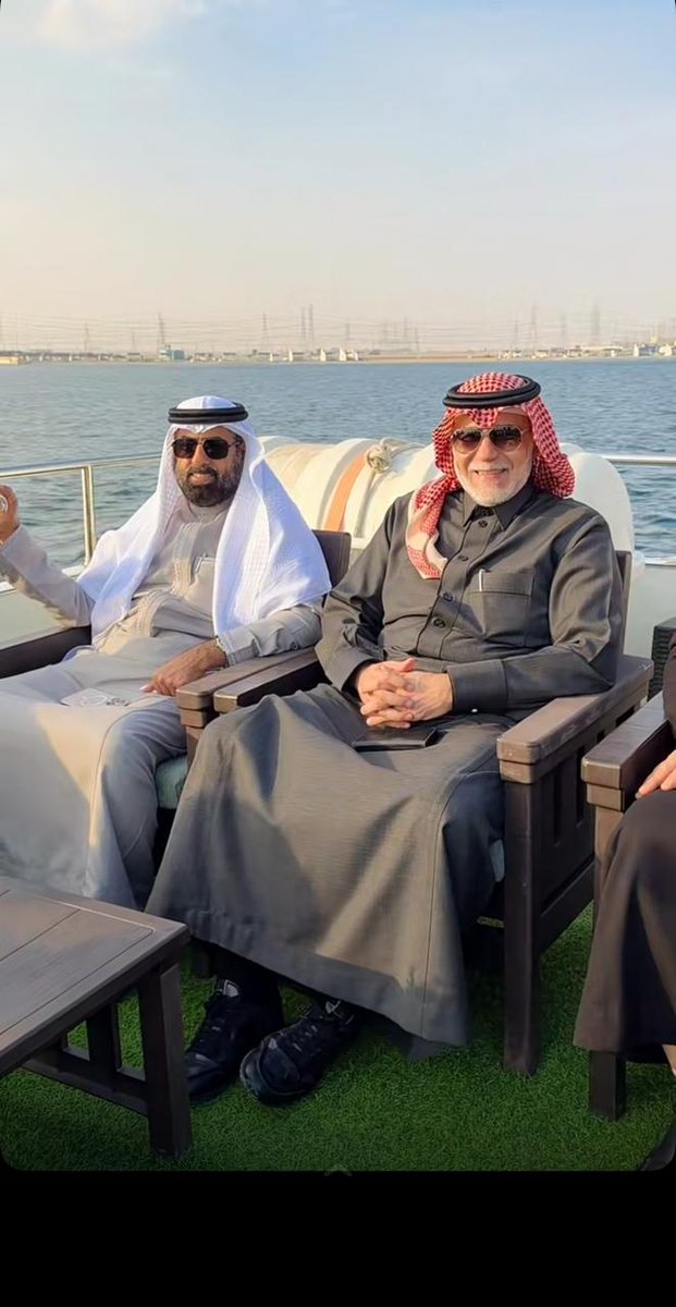 maran140650's tweet photo. مساكم الشيوخ 
#فيصل_الراجحي 
#سلمان_الهدلا https://t.co/EzNkiR0dMP